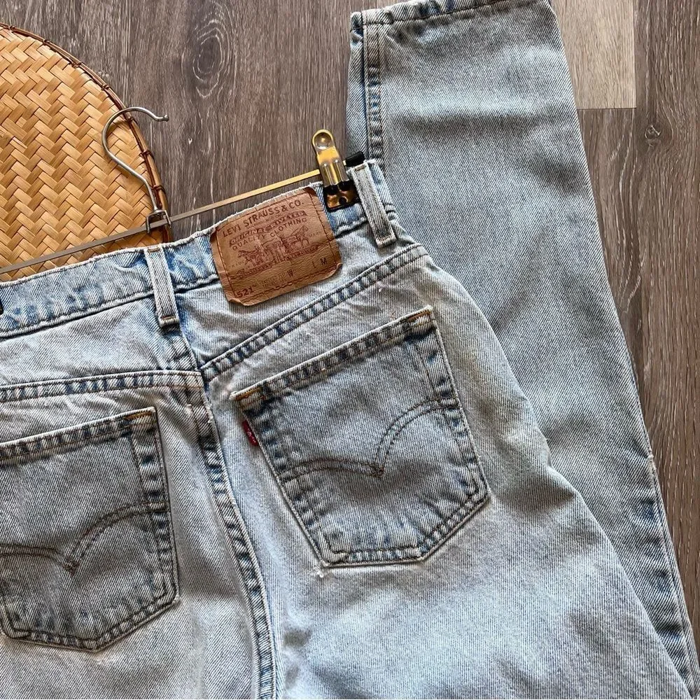 RARE vintage 1990’s Levi’s 521 high rise mom jeans tapered leg‎ women’s size 24